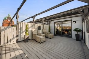 Photo 30- click for photo gallery